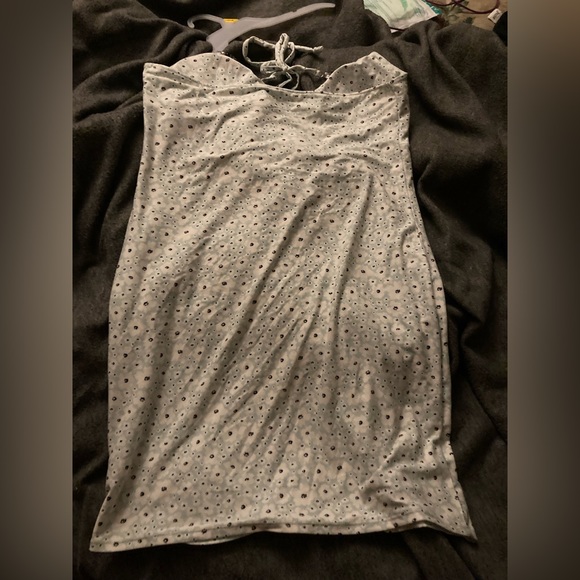 Summer dress - Picture 4 of 4